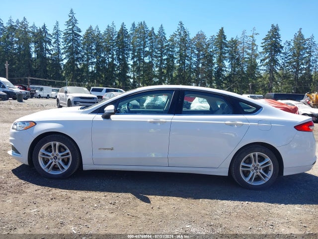 3FA6P0UU0JR243625 Ford Fusion Hybrid S