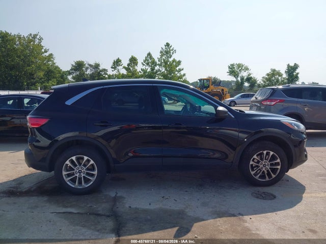 Auction sale of the 2022 Ford Escape Se, vin: 1FMCU9G61NUB57371, lot number: 45768121