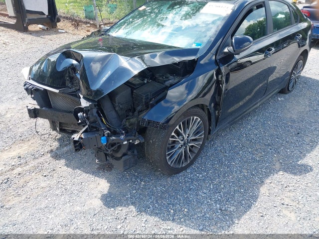 2023 Kia Forte Gt-line მანქანა იყიდება აუქციონზე, vin: 3KPF54AD5PE515677, აუქციონის ნომერი: 45768124
