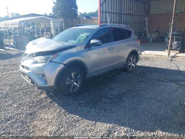 Toyota Rav4 Xle 2016 2T3RFREV9GW482732 Image 2