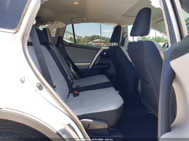Toyota Rav4 Xle 2016 2T3RFREV9GW482732 Image 8