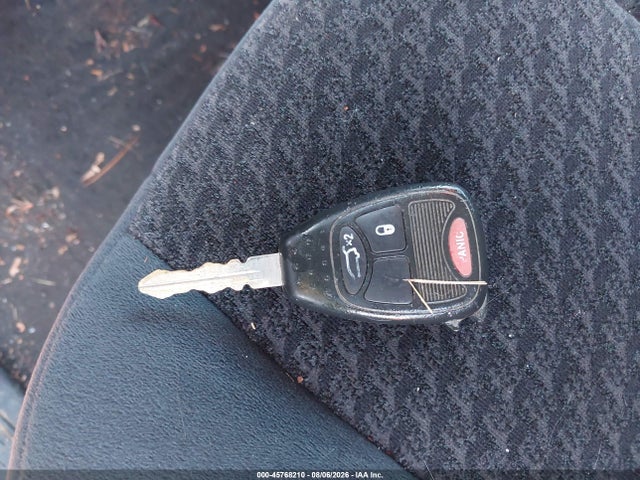 45768210 :رقم المزاد ، 2C8GF68444R514211 vin ، 2004 Chrysler Pacifica مزاد بيع