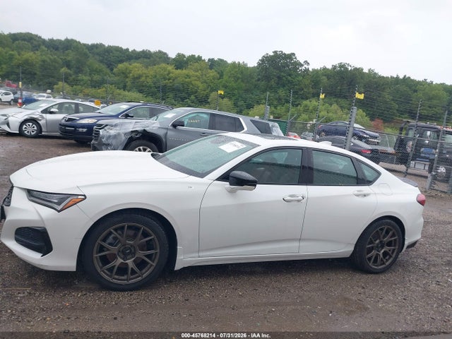 45768214 :رقم المزاد ، 19UUB6F5XNA003153 vin ، 2022 Acura Tlx A-spec Package مزاد بيع