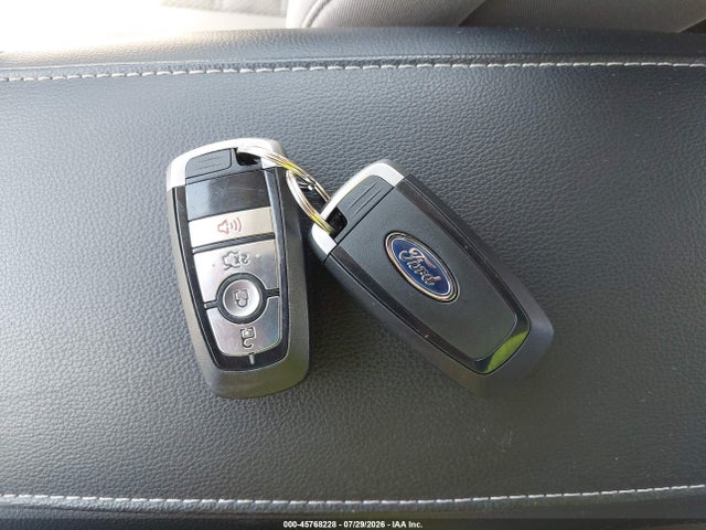 3FA6P0UU3JR235972 Ford Fusion Hybrid S