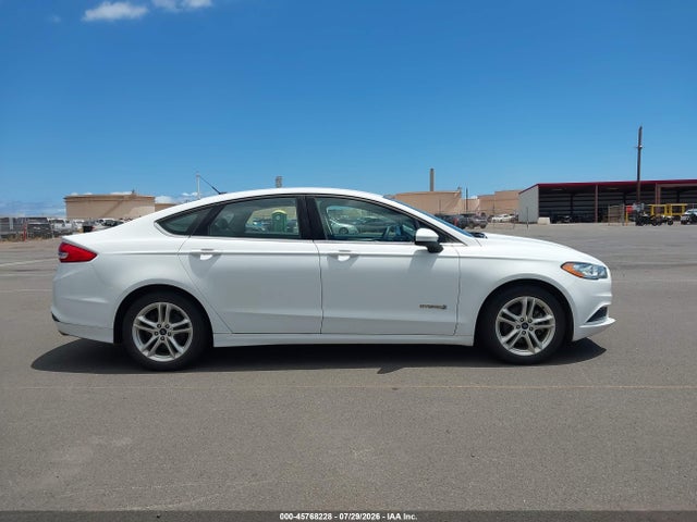 3FA6P0UU3JR235972 Ford Fusion Hybrid S