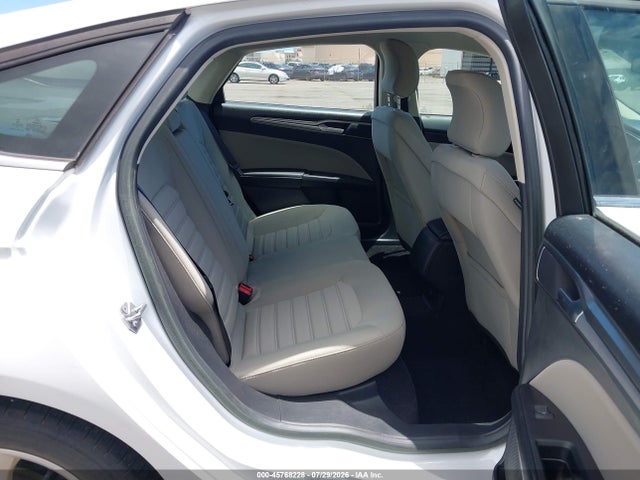 3FA6P0UU3JR235972 Ford Fusion Hybrid S