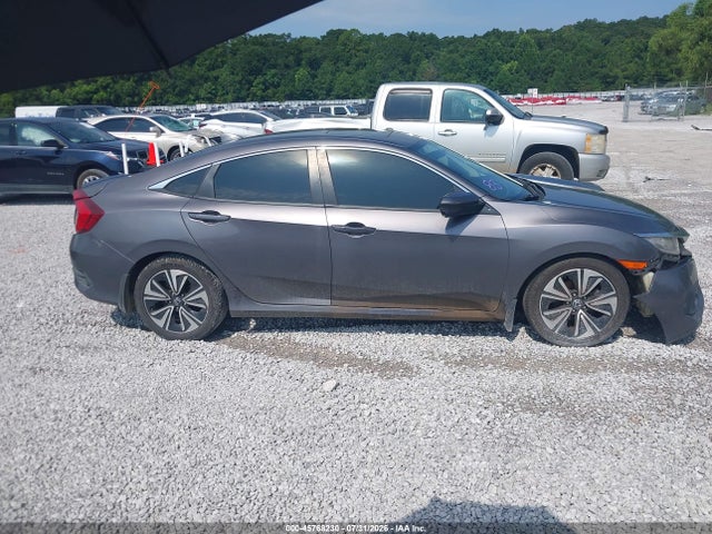 Продажа на аукционе авто 2018 Honda Civic Ex-t, vin: JHMFC1F39JX010946, номер лота: 45768230