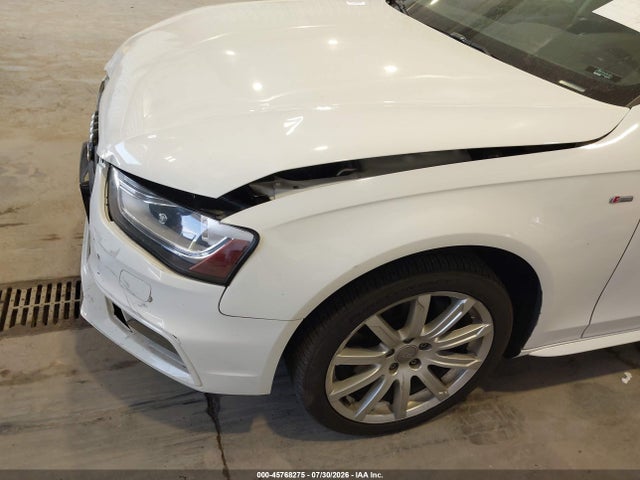 Продажа на аукционе авто 2016 Audi A4 Premium, vin: WAUBFAFL7GN018262, номер лота: 45768275