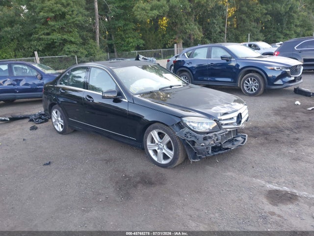 Продаж на аукціоні авто 2011 Mercedes-benz C 300 Luxury/sport, vin: WDDGF5EB9BR141920, номер лоту: 45768278