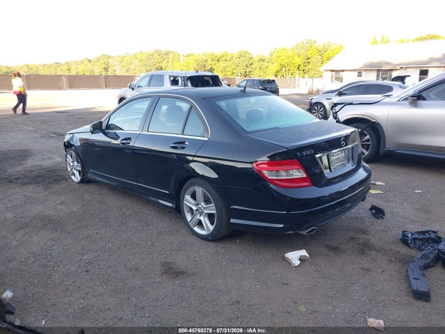 Продаж на аукціоні авто 2011 Mercedes-benz C 300 Luxury/sport, vin: WDDGF5EB9BR141920, номер лоту: 45768278