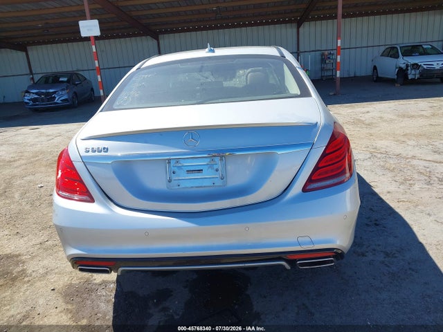 WDDUG8CB7FA109833 Mercedes-Benz S 550