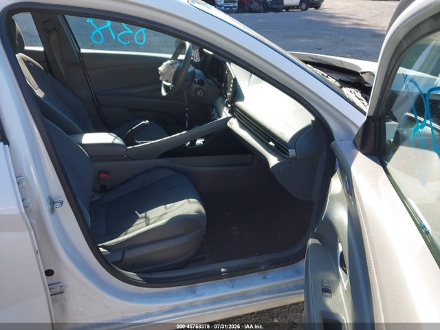 Продажа на аукционе авто 2021 Hyundai Elantra Se, vin: 5NPLL4AG8MH045445, номер лота: 45768378