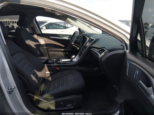 45768403 :رقم المزاد ، 3FA6P0H73GR384296 vin ، 2016 Ford Fusion Se مزاد بيع