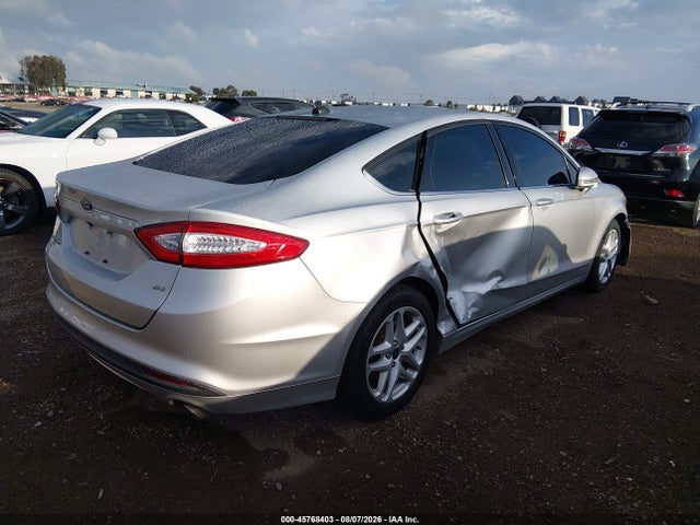 45768403 :رقم المزاد ، 3FA6P0H73GR384296 vin ، 2016 Ford Fusion Se مزاد بيع