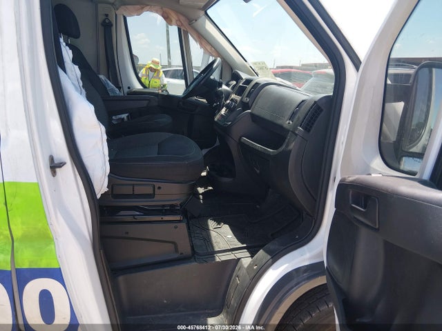45768412 :رقم المزاد ، 3C6TRVBG8EE110617 vin ، 2014 Ram Promaster 1500 مزاد بيع