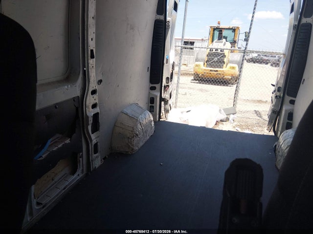 45768412 :رقم المزاد ، 3C6TRVBG8EE110617 vin ، 2014 Ram Promaster 1500 مزاد بيع