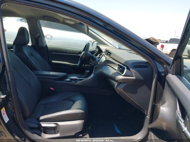 2018 Toyota Camry Se მანქანა იყიდება აუქციონზე, vin: 4T1B11HK7JU621923, აუქციონის ნომერი: 45768418