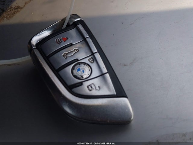 WBAJE5C32HG477960 BMW 540I