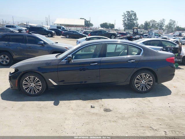 WBAJE5C32HG477960 BMW 540I