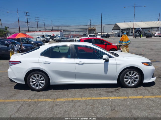 Toyota CAMRY LE 2019 4T1B11HK4KU824933 Image 14