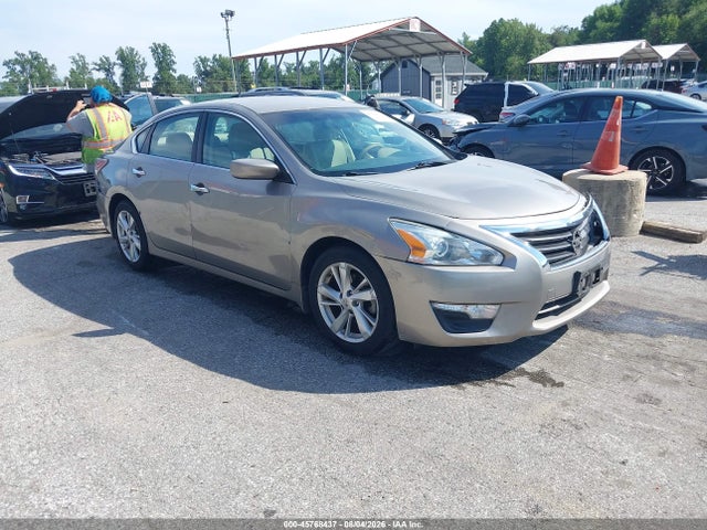 Auction sale of the 2014 Nissan Altima 2.5 Sv, vin: 1N4AL3AP3EC113512, lot number: 45768437
