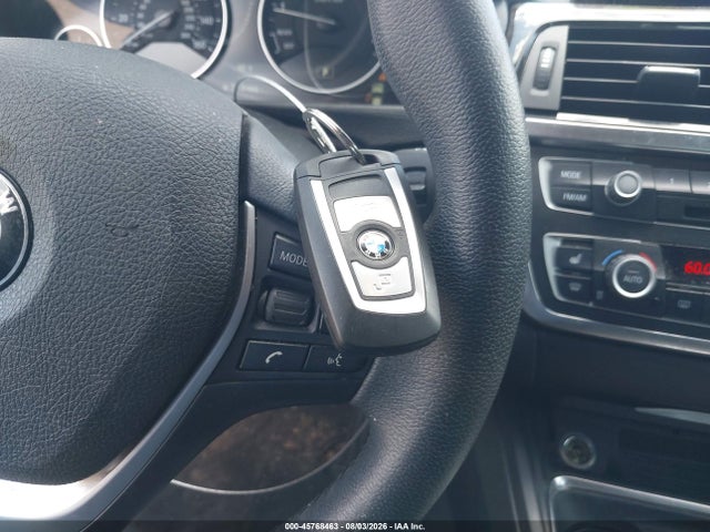 2014 Bmw 328i მანქანა იყიდება აუქციონზე, vin: WBA3A5C53EJ464543, აუქციონის ნომერი: 45768463