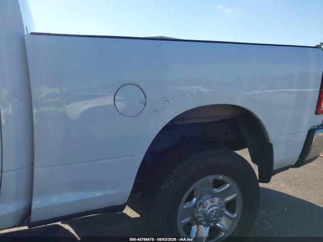 Продажа на аукционе авто 2023 Ram 2500 Tradesman  4x4 6'4 Box, vin: 3C6UR5CL4PG566461, номер лота: 45768475
