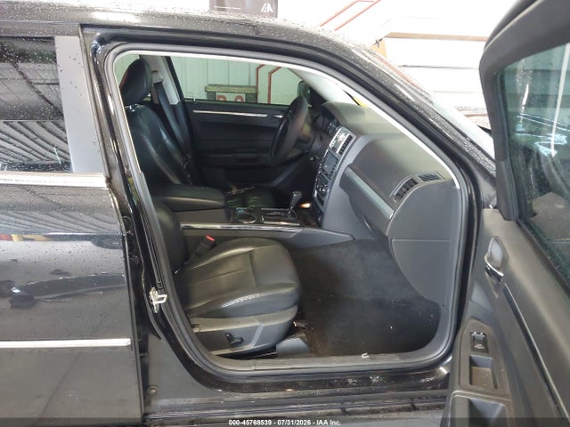 Продажа на аукционе авто 2010 Chrysler 300 Touring/signature Series/executive Series, vin: 2C3CA5CV2AH123363, номер лота: 45768539