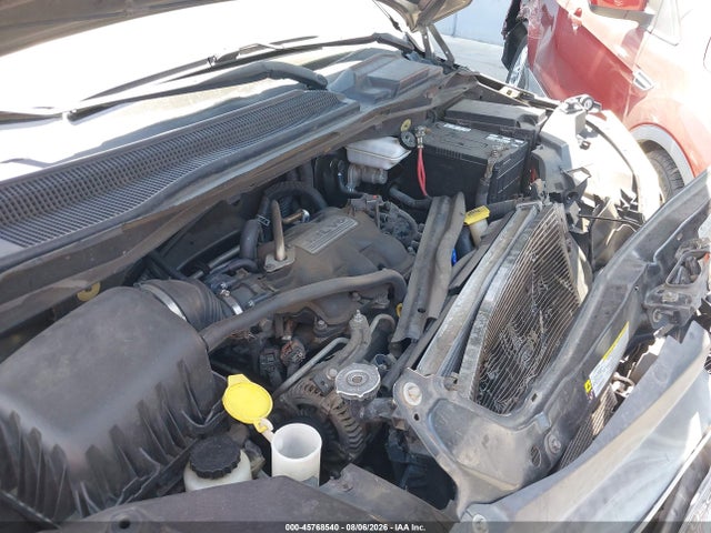 45768540 :رقم المزاد ، 2V4RW3D12AR263095 vin ، 2010 Volkswagen Routan Se مزاد بيع