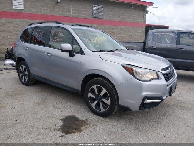 45768544 :رقم المزاد ، JF2SJAEC0HH500608 vin ، 2017 Subaru Forester 2.5i Premium مزاد بيع