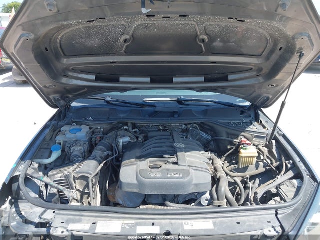 WVGEF9BP0GD012893 Volkswagen Touareg Sport W/technology