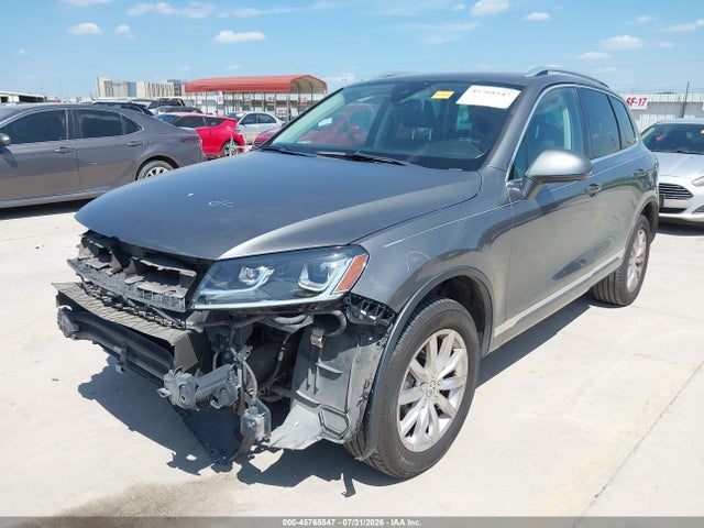 WVGEF9BP0GD012893 Volkswagen Touareg Sport W/technology
