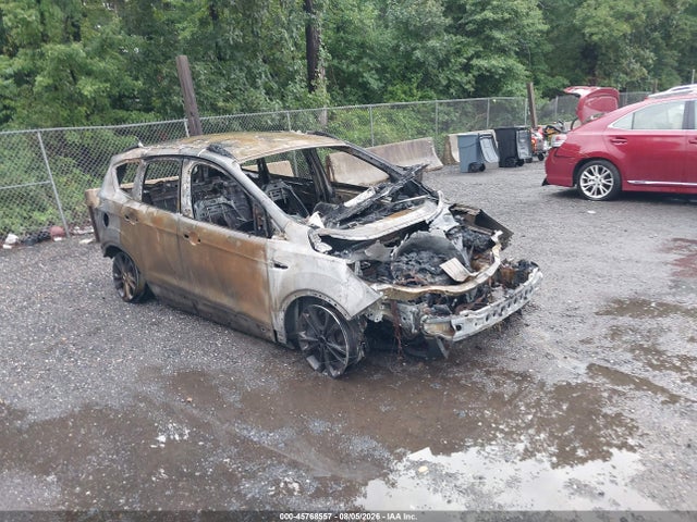 Продаж на аукціоні авто 2018 Ford Escape Se, vin: 1FMCU9GDXJUC40404, номер лоту: 45768557