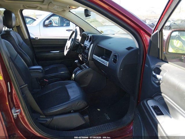 1C4NJDEB2ED885192 Jeep Compass Latitude