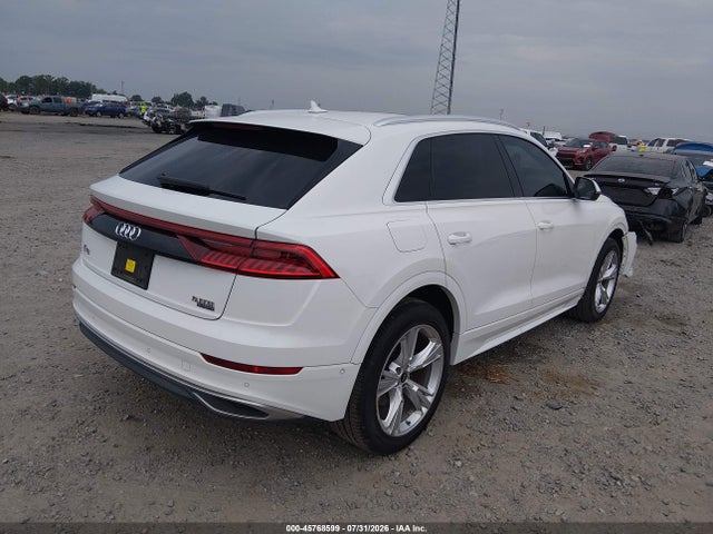 2022 Audi Q8 Premium 55 Tfsi Quattro Tiptronic მანქანა იყიდება აუქციონზე, vin: WA1AVBF11ND026635, აუქციონის ნომერი: 45768599