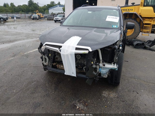 45768606 :رقم المزاد ، JF2SJABCXGH569082 vin ، 2016 Subaru Forester 2.5i مزاد بيع