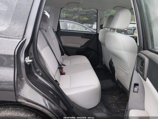 45768606 :رقم المزاد ، JF2SJABCXGH569082 vin ، 2016 Subaru Forester 2.5i مزاد بيع