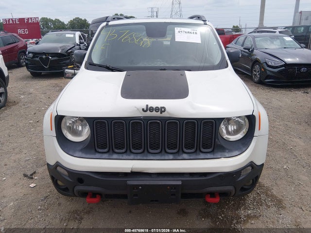 Продажа на аукционе авто 2015 Jeep Renegade Trailhawk, vin: ZACCJBCT0FPB52597, номер лота: 45768618
