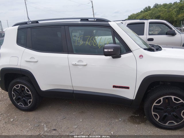 Продажа на аукционе авто 2015 Jeep Renegade Trailhawk, vin: ZACCJBCT0FPB52597, номер лота: 45768618