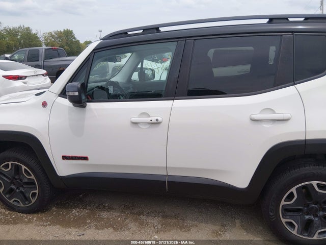 Продажа на аукционе авто 2015 Jeep Renegade Trailhawk, vin: ZACCJBCT0FPB52597, номер лота: 45768618