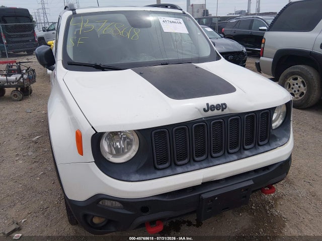Продажа на аукционе авто 2015 Jeep Renegade Trailhawk, vin: ZACCJBCT0FPB52597, номер лота: 45768618