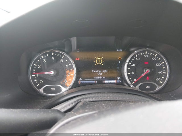 Продажа на аукционе авто 2015 Jeep Renegade Trailhawk, vin: ZACCJBCT0FPB52597, номер лота: 45768618