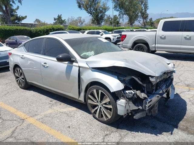 Nissan Altima Sr Fwd 2021 1N4BL4CVXMN372359 головне зображення