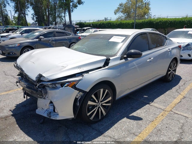 1N4BL4CVXMN372359 Nissan Altima Sr Fwd