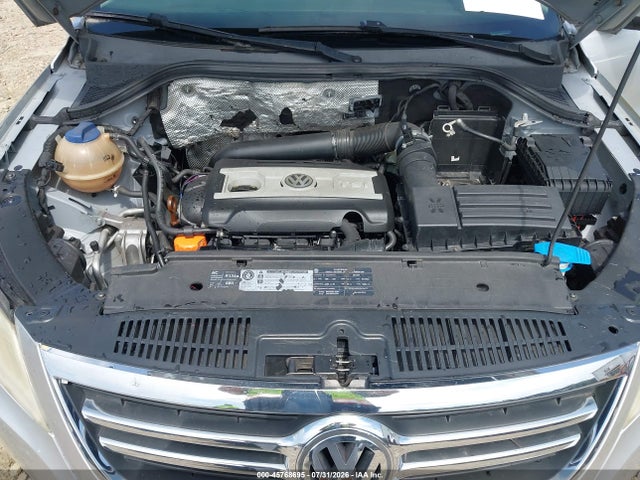 2011 Volkswagen Tiguan S მანქანა იყიდება აუქციონზე, vin: WVGAV7AX4BW525732, აუქციონის ნომერი: 45768695