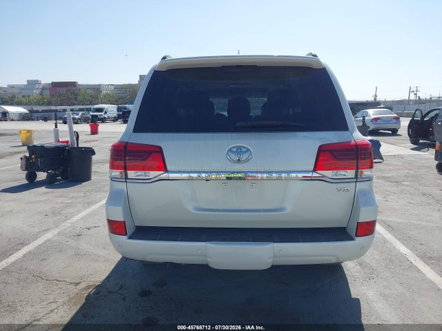 JTMCY7AJ3J4070396 Toyota Land Cruiser V8