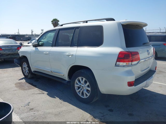 JTMCY7AJ3J4070396 Toyota Land Cruiser V8