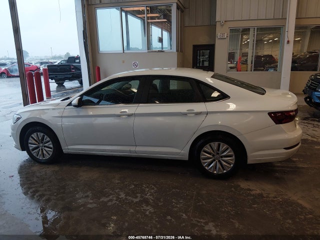 45768746 :رقم المزاد ، 3VWN57BU2LM073191 vin ، 2020 Volkswagen Jetta 1.4t R-line/1.4t S مزاد بيع