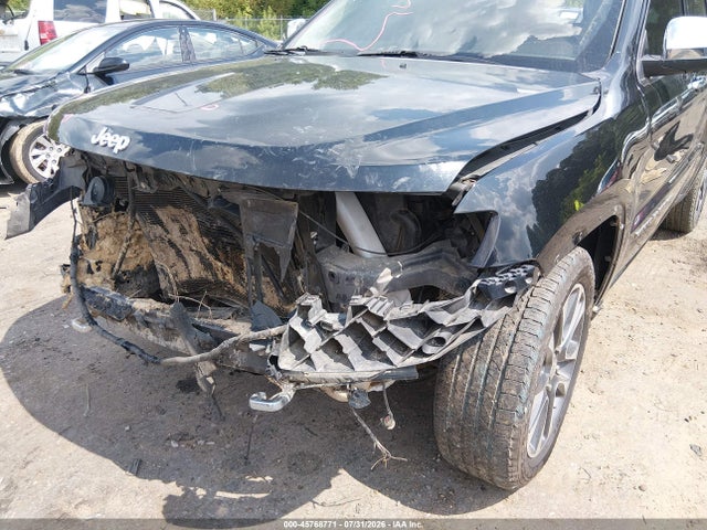 Auction sale of the 2017 Jeep Grand Cherokee Overland, vin: 1C4RJECGXHC731376, lot number: 45768771