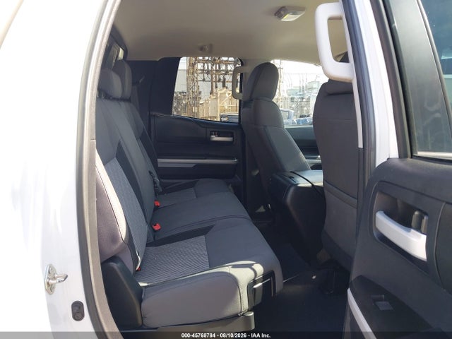 5TFUY5F18GX525834 Toyota Tundra Sr5 5.7l V8